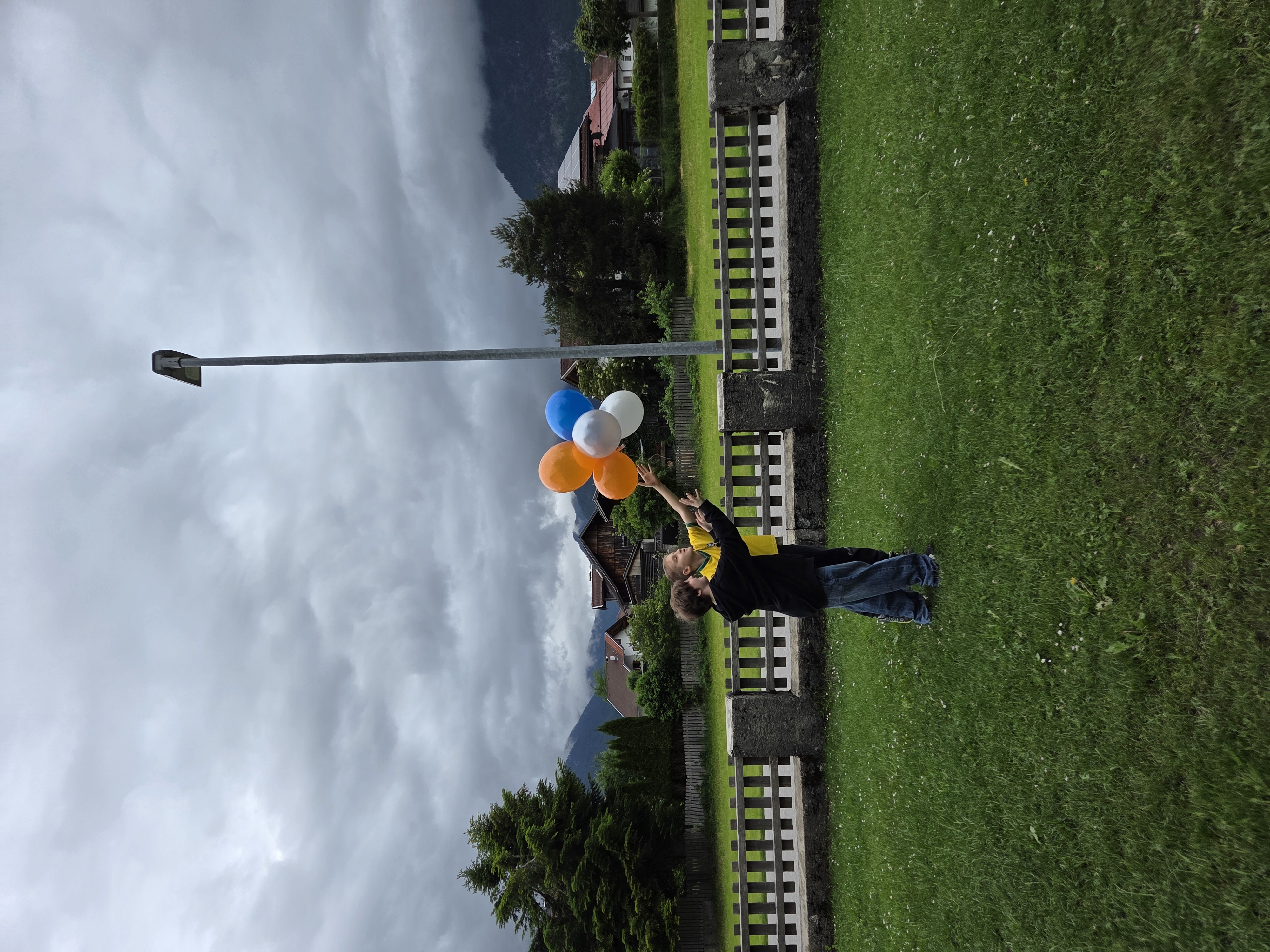 giss2-vs-lechaschau-ballone-20250605-03